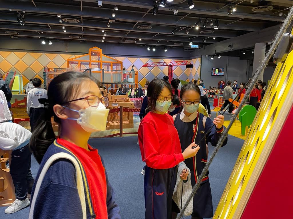 WhatsApp Image 2023-12-06 at 13.54.57.jpeg